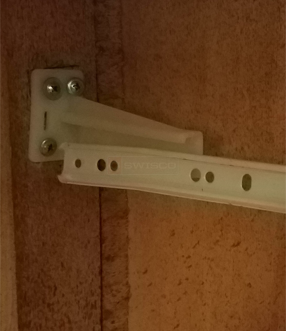 User submitted image of their drawer hardware.
