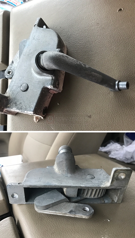 User submitted image of their window hardware.