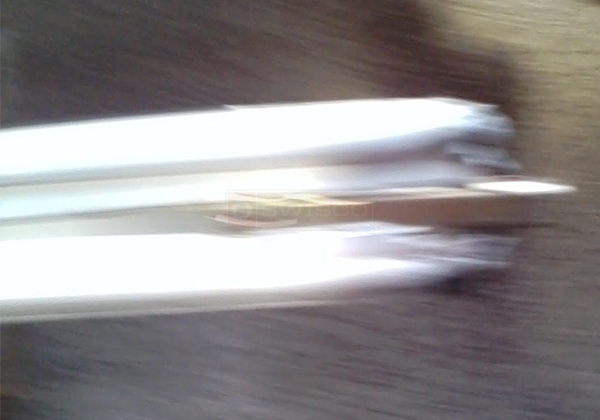 User submitted a photo of window hardware.