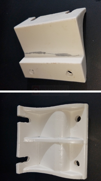 Patio door clip