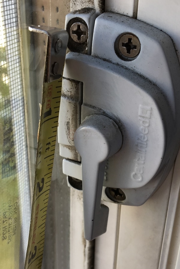 Vinyl window lock keeper