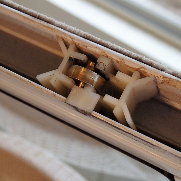 User submitted photos of a patio door roller.