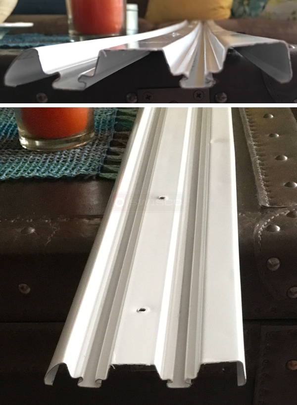 User submitted photos of closet door track.
