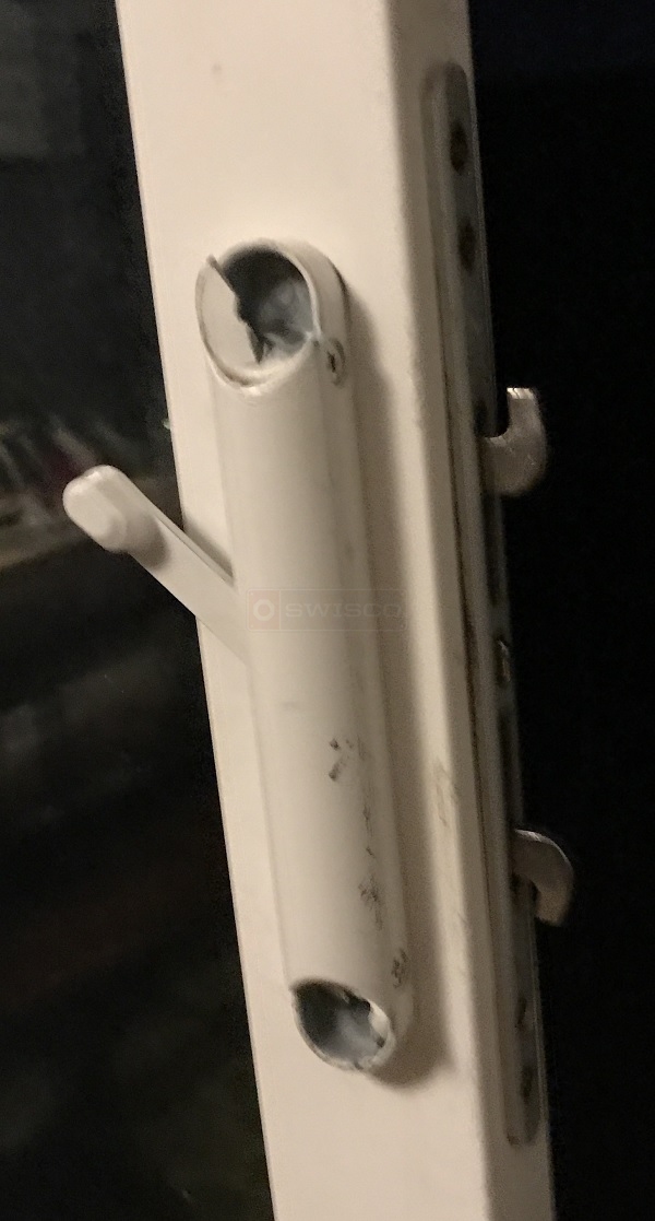 broken handle
