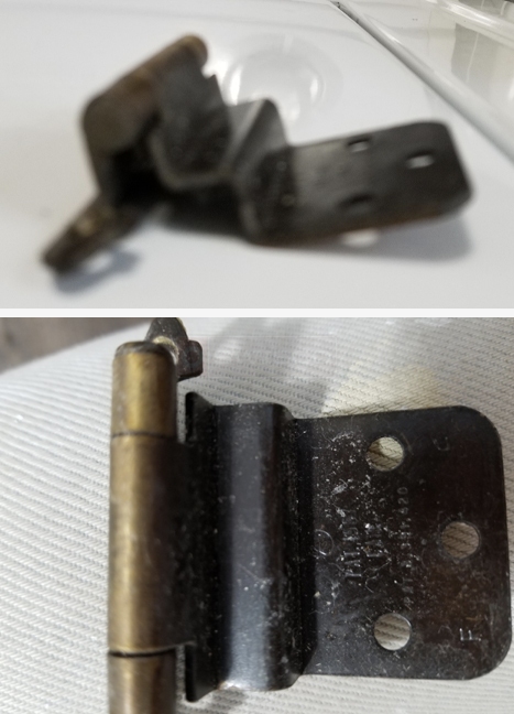 Cabinet door hinge