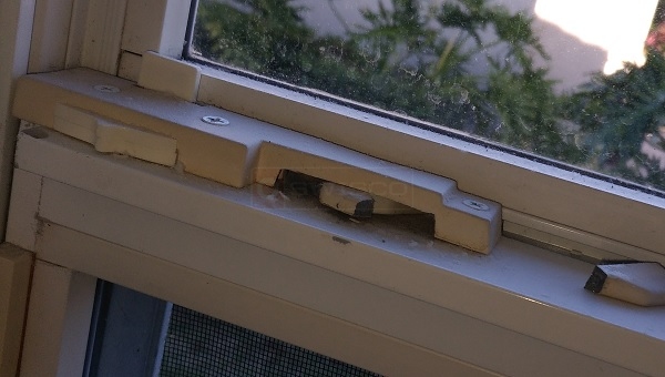 latch