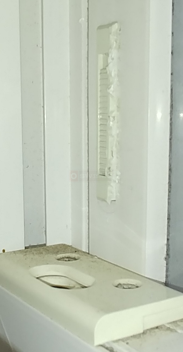vent lock