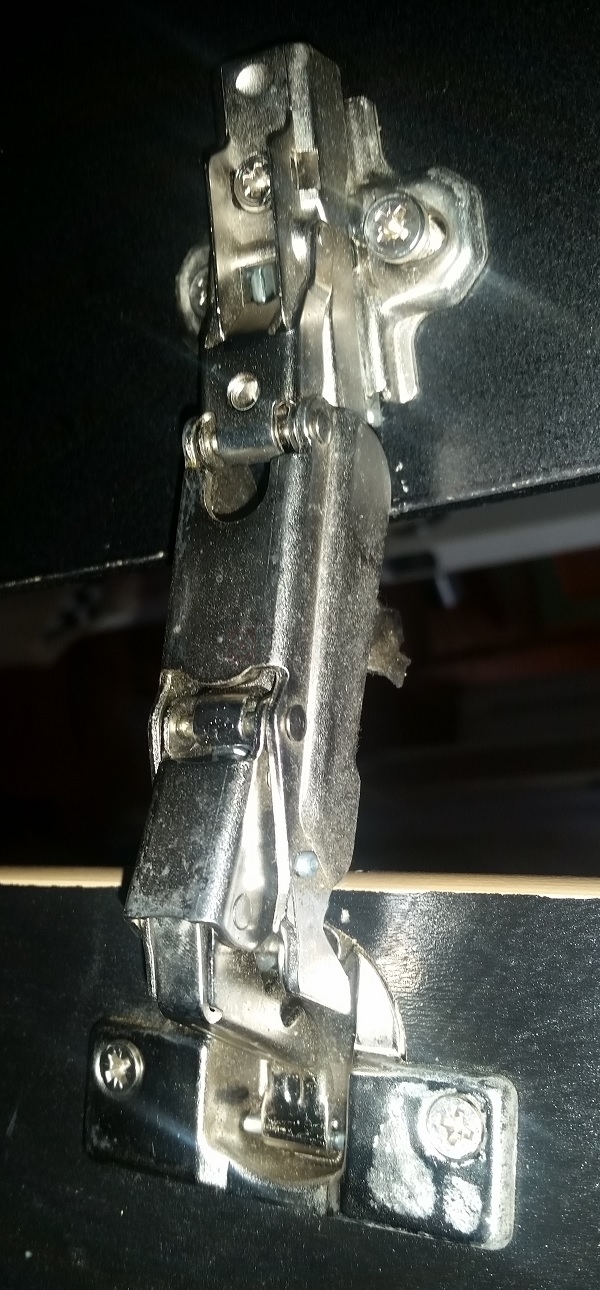 hinge