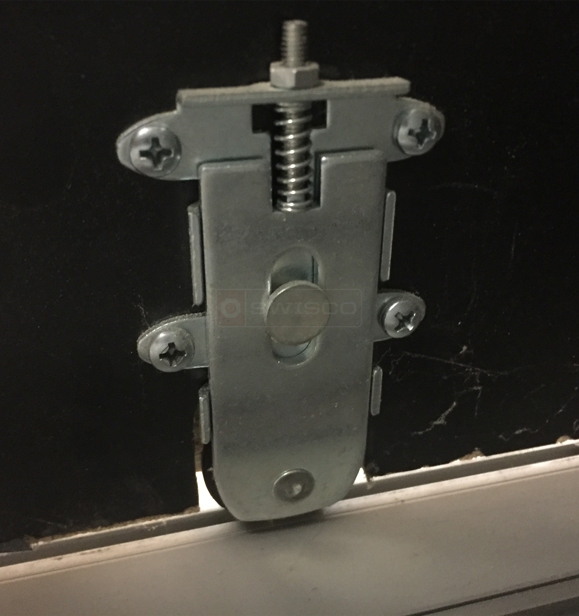 User submitted image of their closet hardware.