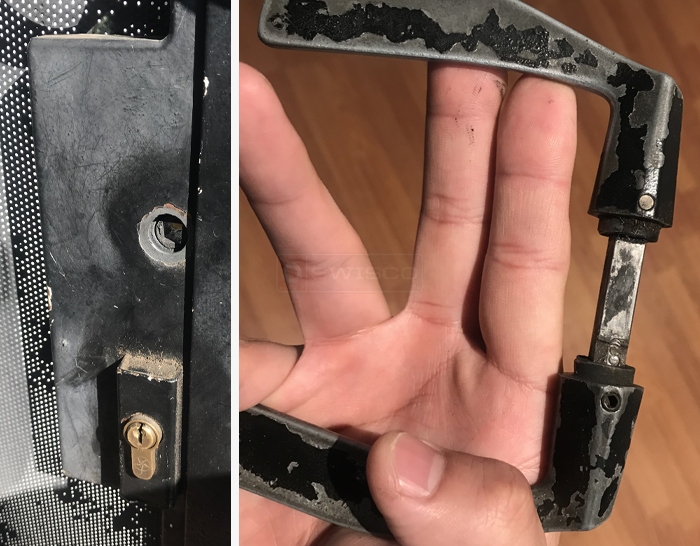 Handle pair