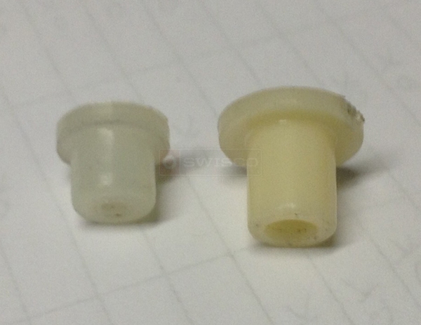 User submitted photos of a bi-fold pin cap.