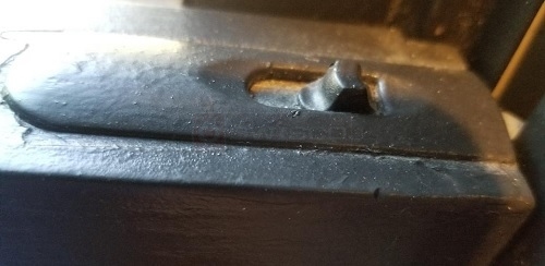 tilt latch