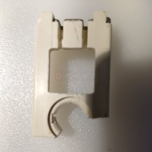 User submitted photos of a pivot shoe.