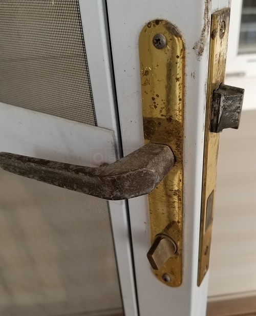 door handle