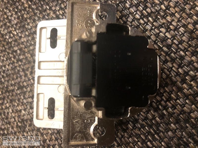 7AEB2FDC-51E7-4BC4-8867-3FA2386DD70C