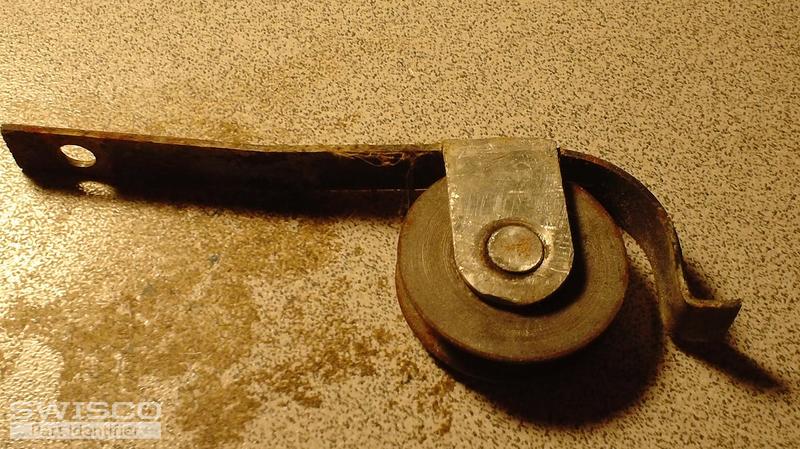 screen door wheel 3
