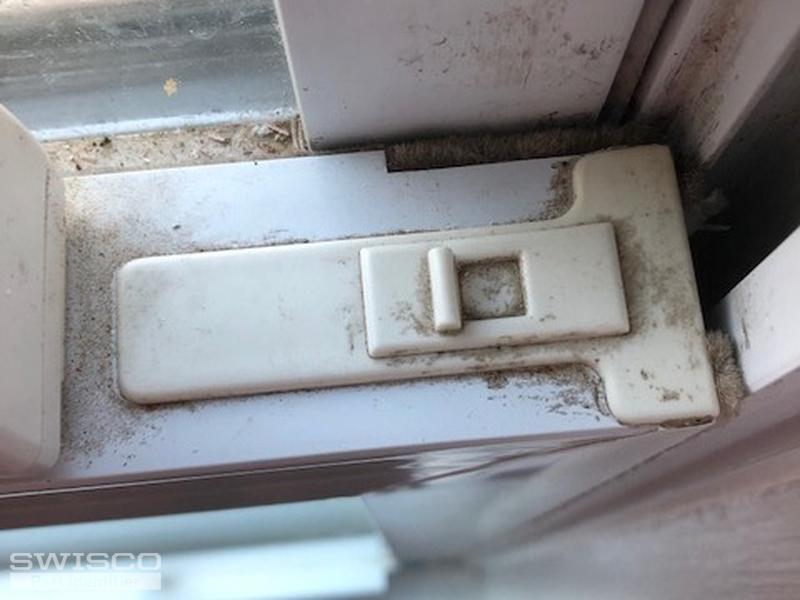 4 sash tension springs on one window lock