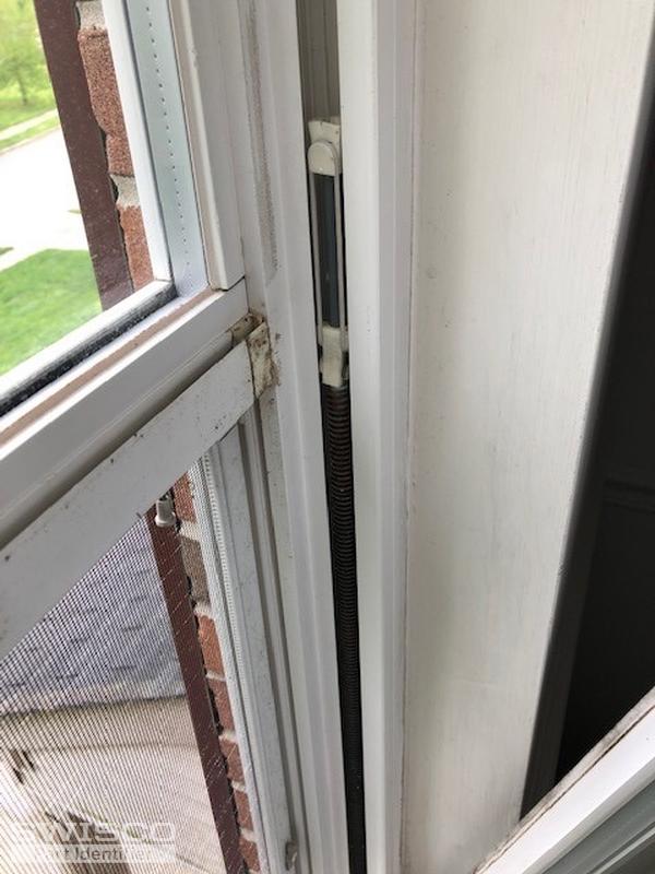 window_2