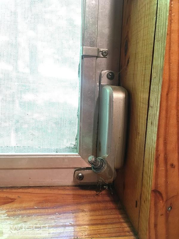 hcfp_kitchen_window_crank2