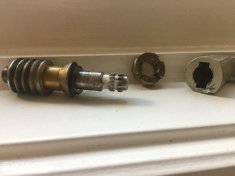 TRUTH Dual Arm Window Crank