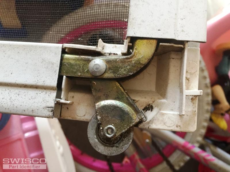 Patio screen door wheels