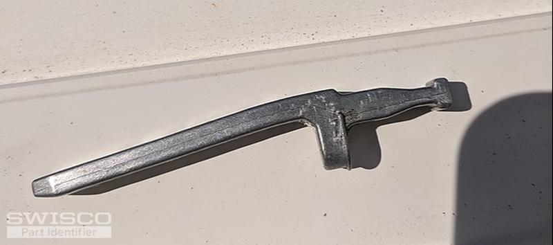 Pivot bar