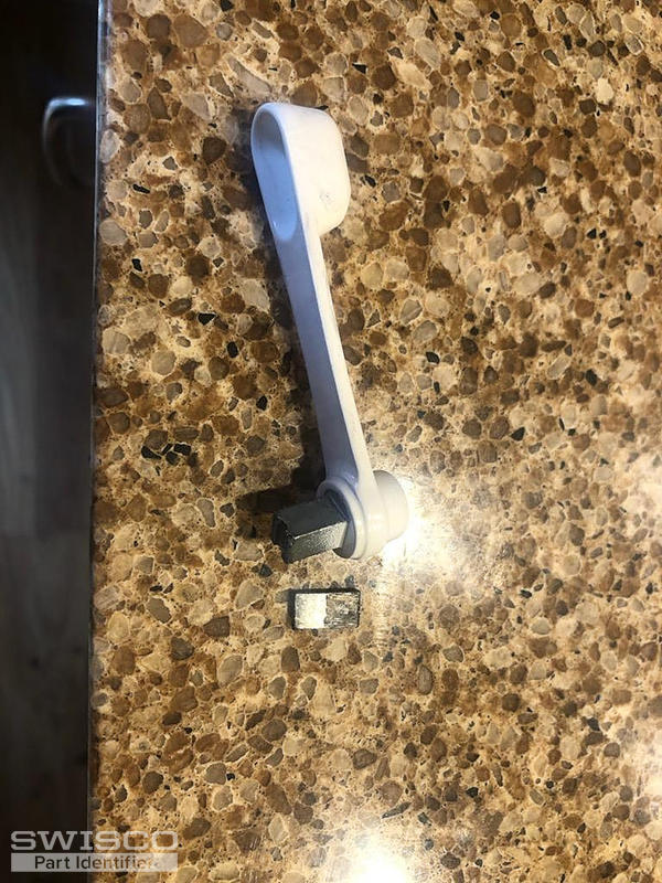 Sliding glass door handle with key (Milgard door Tuscany series I