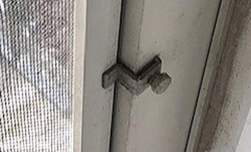 Attachment Bracket for Screen Door