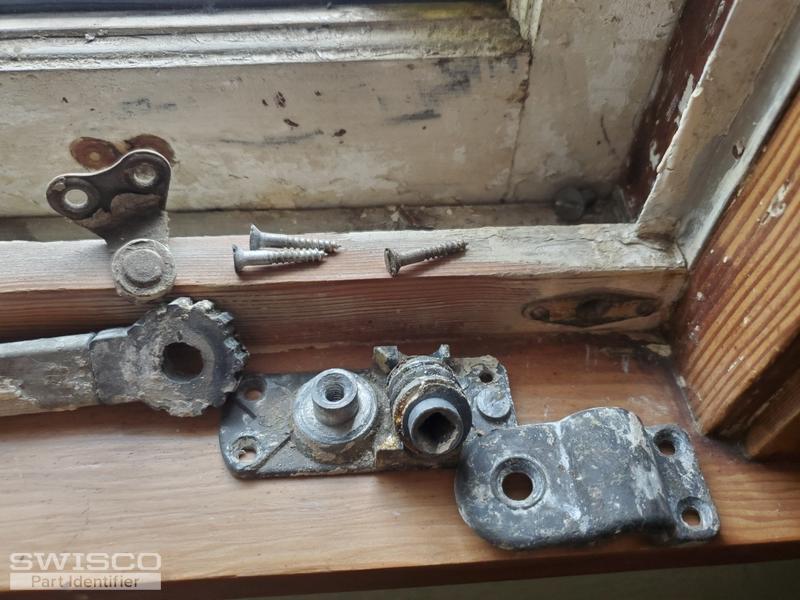 Need help identifying replacing casement window cranks