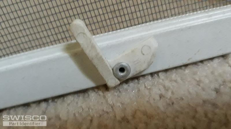 Acorn Clip Screen window