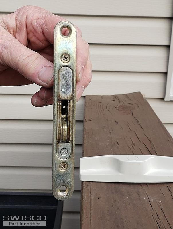 Lock on sliding door won't lock