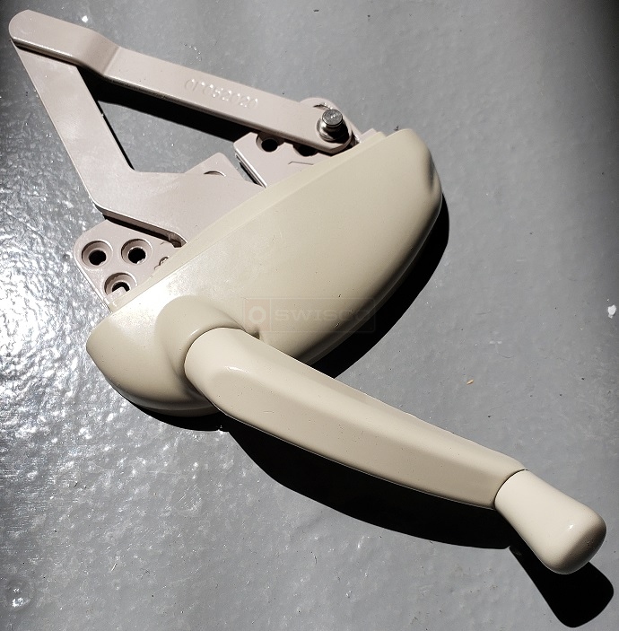 Almond operator, Beige handle