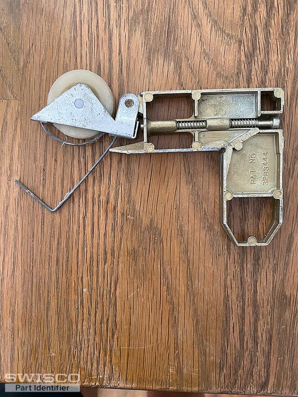 Milgard Screen Door Parts 1 1/8" wide, 3/8" thick, 3" & 3 3/4" legs