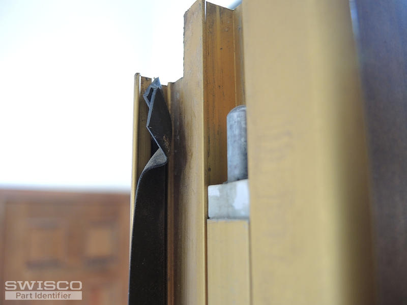 Seal installed in right door