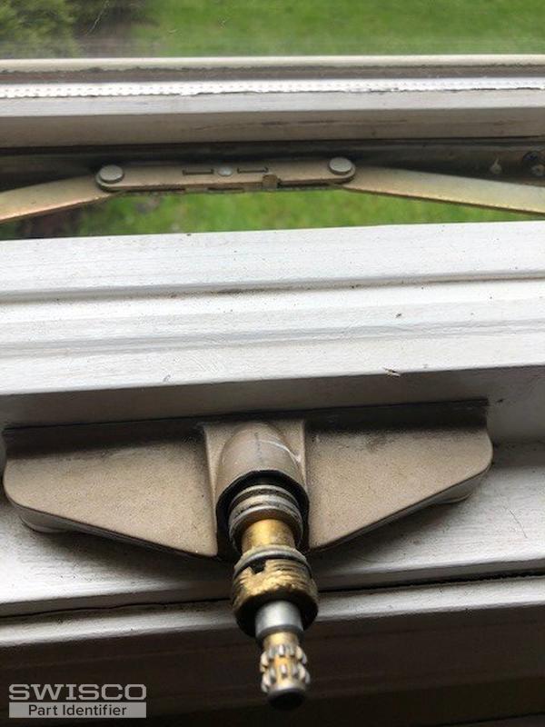 LR Window crank 1
