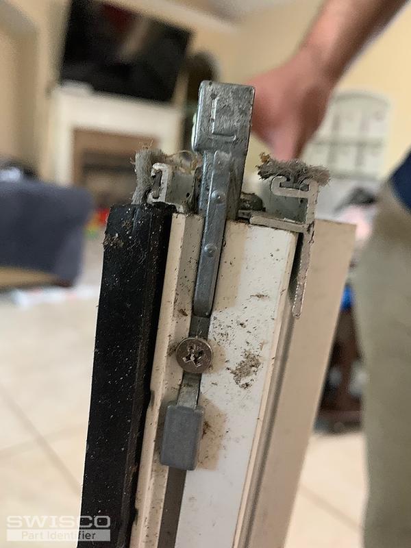 Window balance shoe pivot