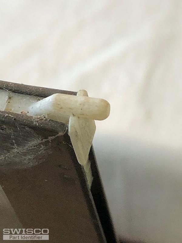 Corner key in place with point