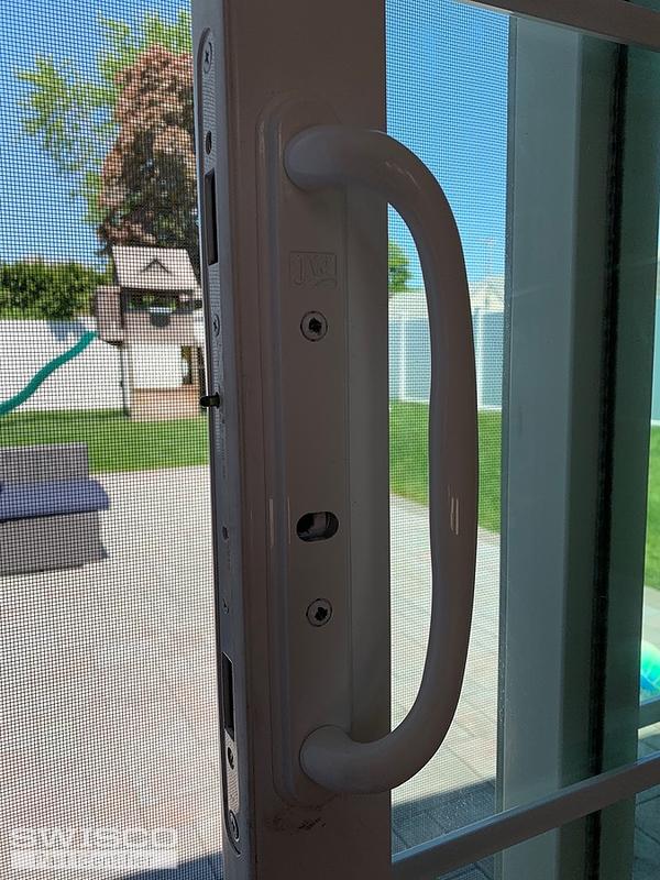 JW Slider door lockset