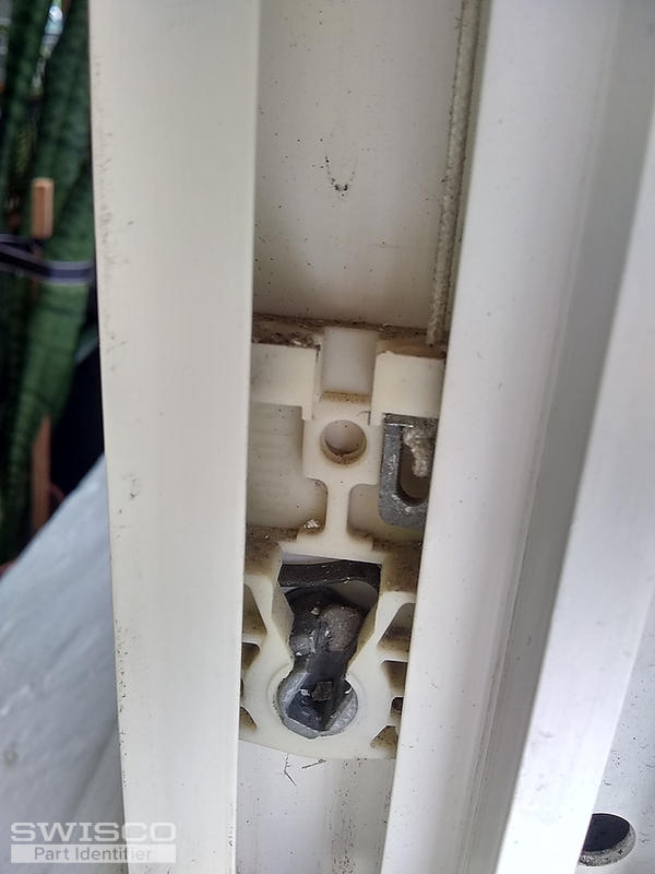 pivot shoe