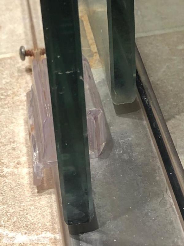shower door guide 2