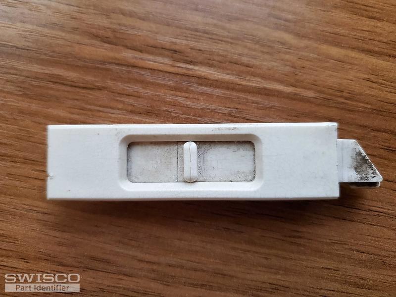 tilt_latch_front
