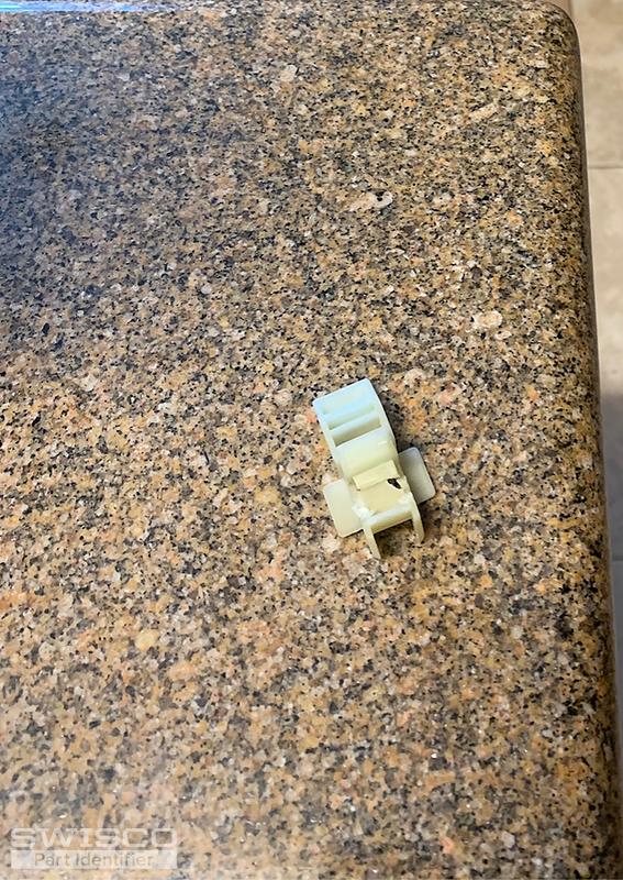 Broken end piece from Alpine Window balance