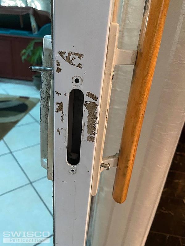 SIDEOF DOOR