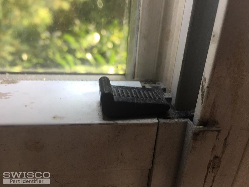 tilt latch