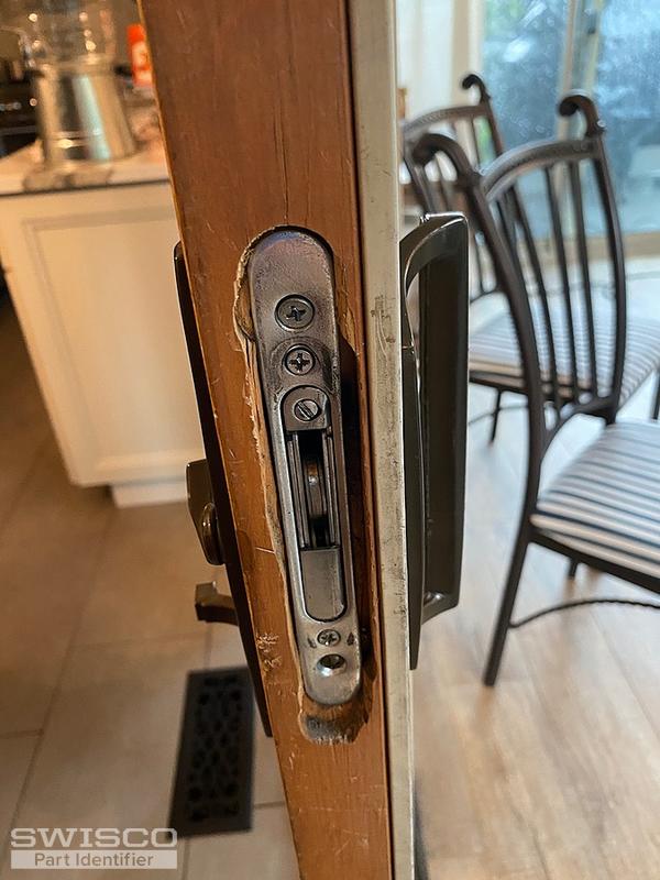 Sliding glass door handle broke.