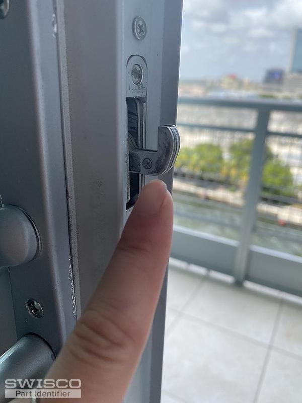 Wipi door handle wont lock
