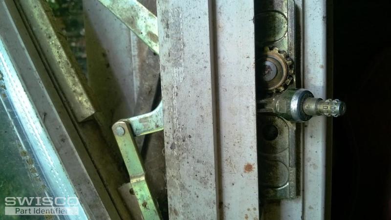 Casement without handle