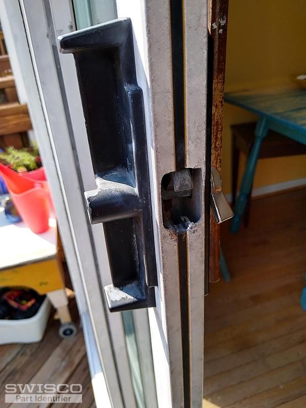 Lock slidding door 2 secnd pic 