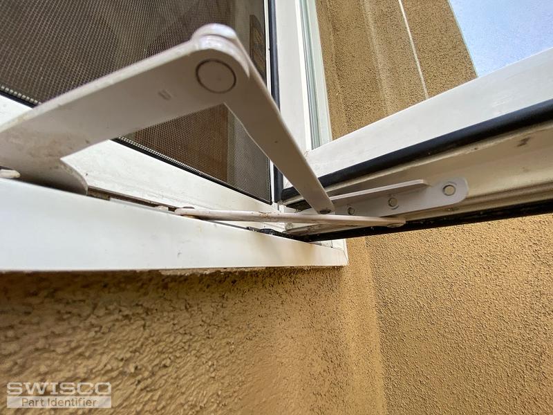 Bottom bracket on casement window truth