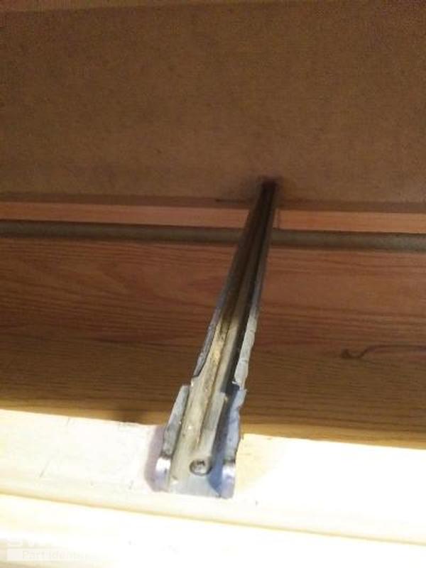 drawer bottom track